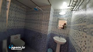 سرویس بهداشتی اقامتگاه بوم گردی نخلستان بابا حاجی - اردکان